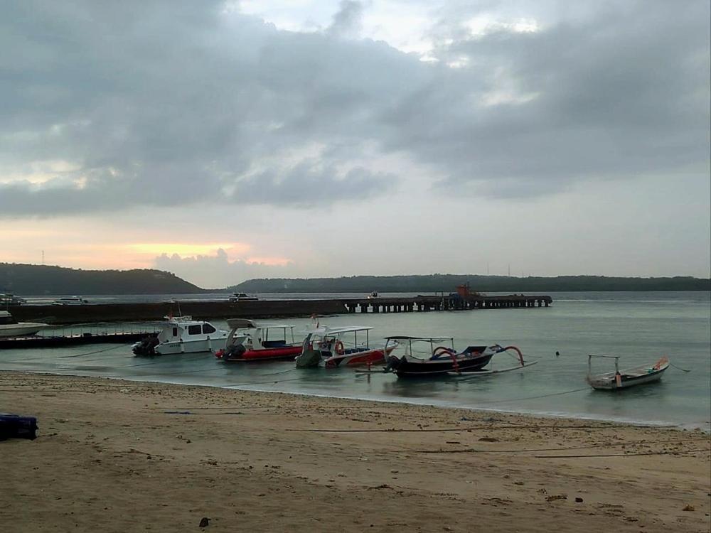Bagoesfull Homestay Nusa Penida RedPartner Toyapakeh Exterior foto